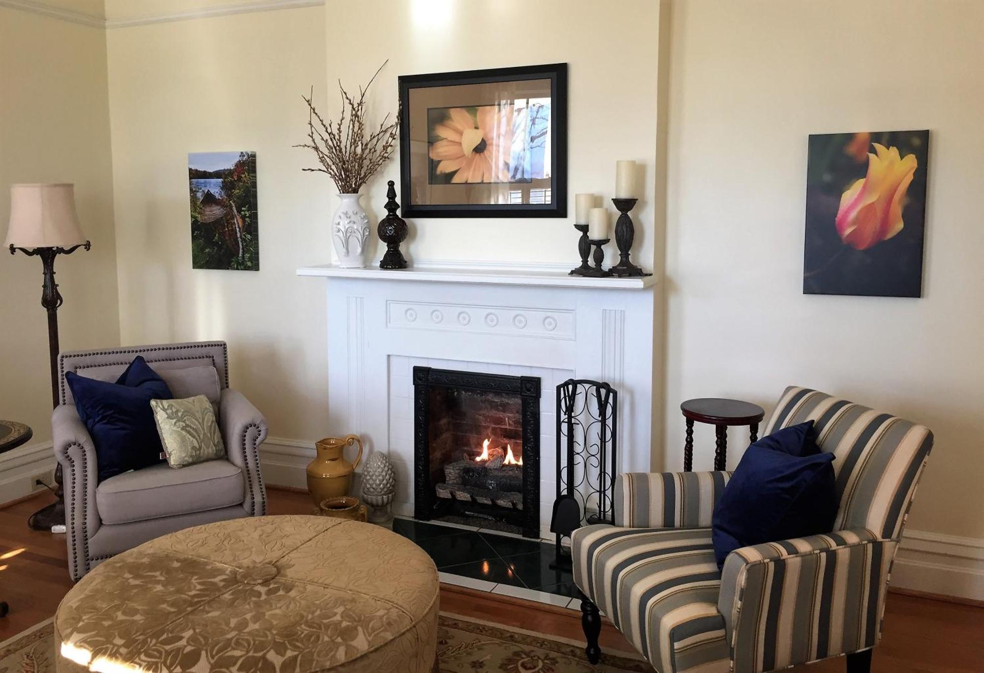 Oak Hill On Love Lane Bed And Breakfast Inn Уэйнсвилл Экстерьер фото